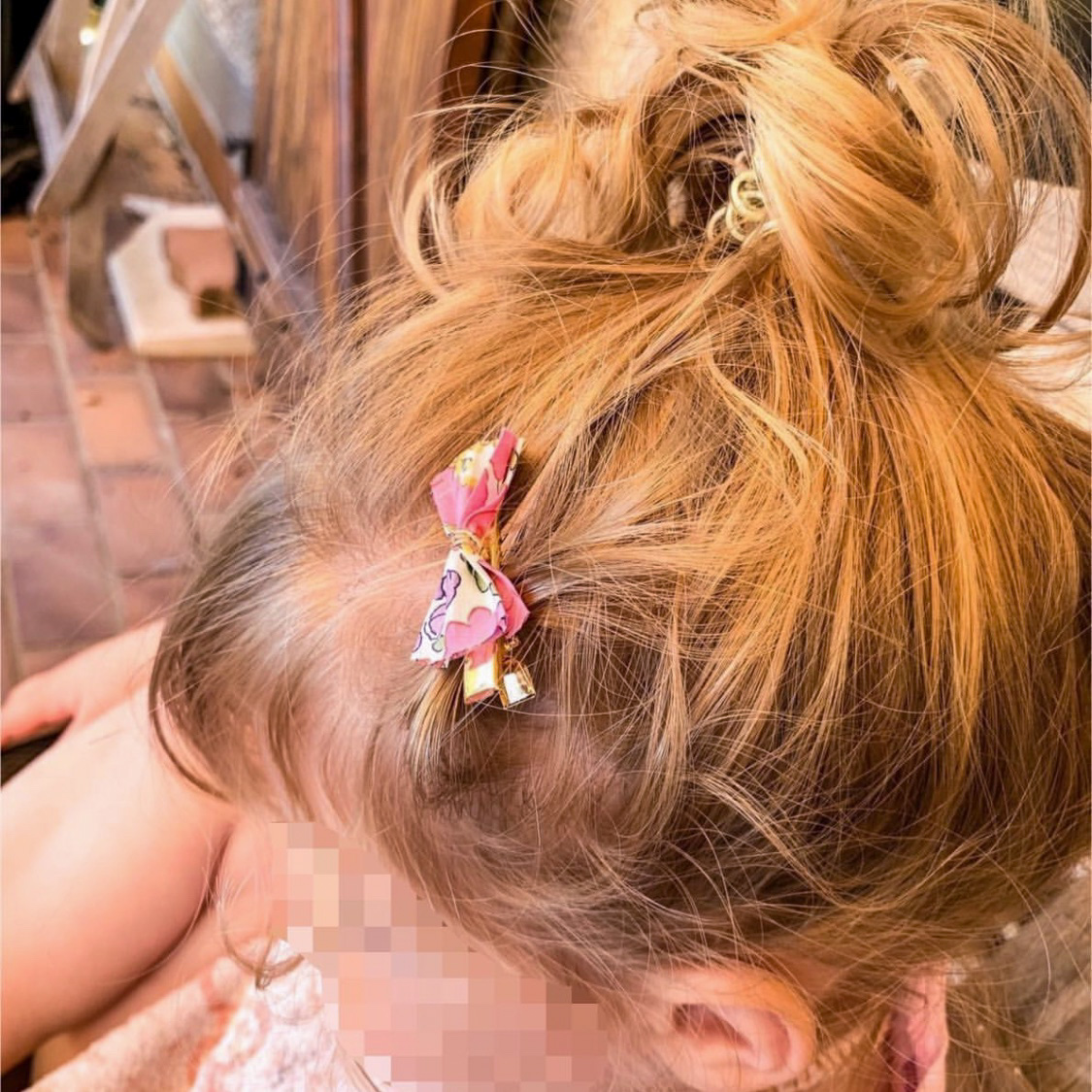 Barrette Liberty Betsy G Rose  